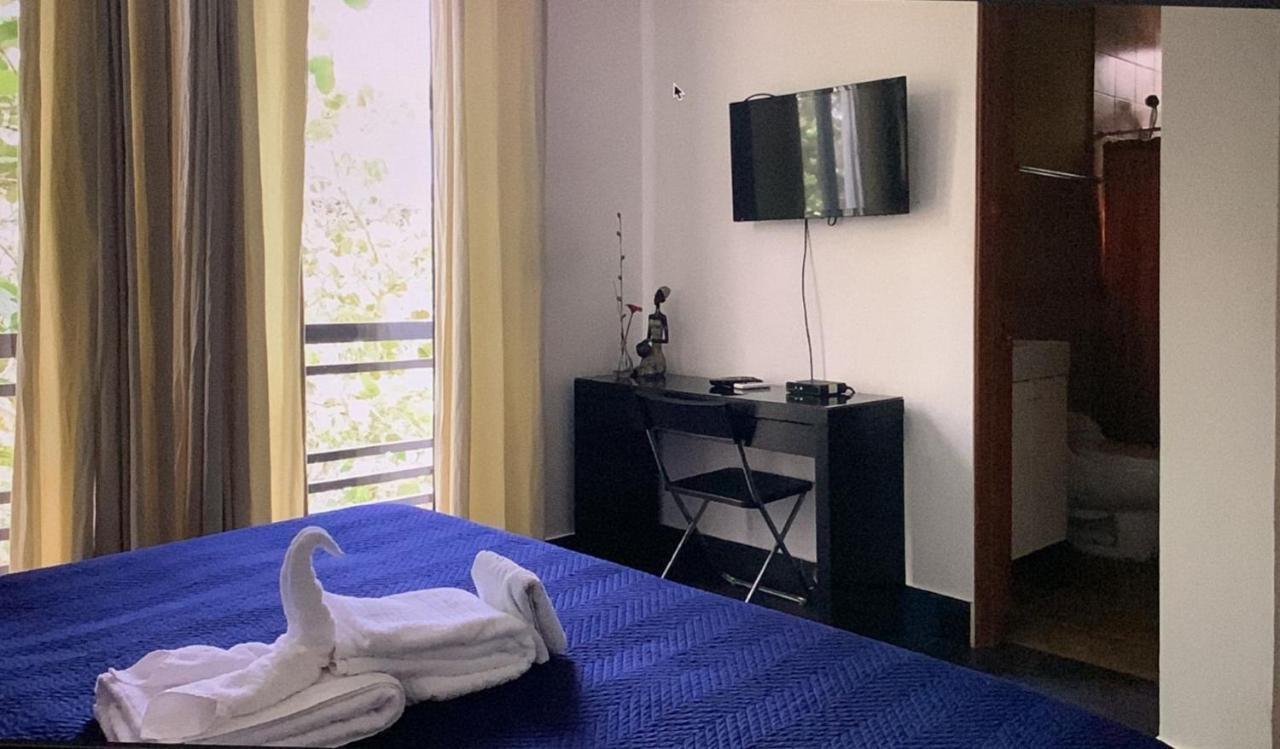 Bed & Breakfast Manaya 2*